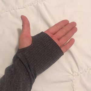 LuluLemon running shell